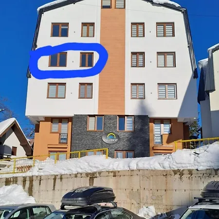 Jahor 12 Deluxe Apartmán *
