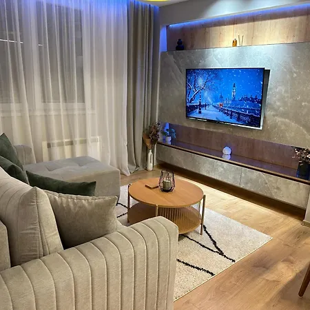 Jahor 12 Deluxe Jahorina